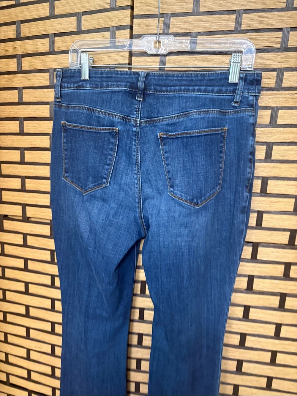 Chicos bootcut jeans size 0.5P(6P)